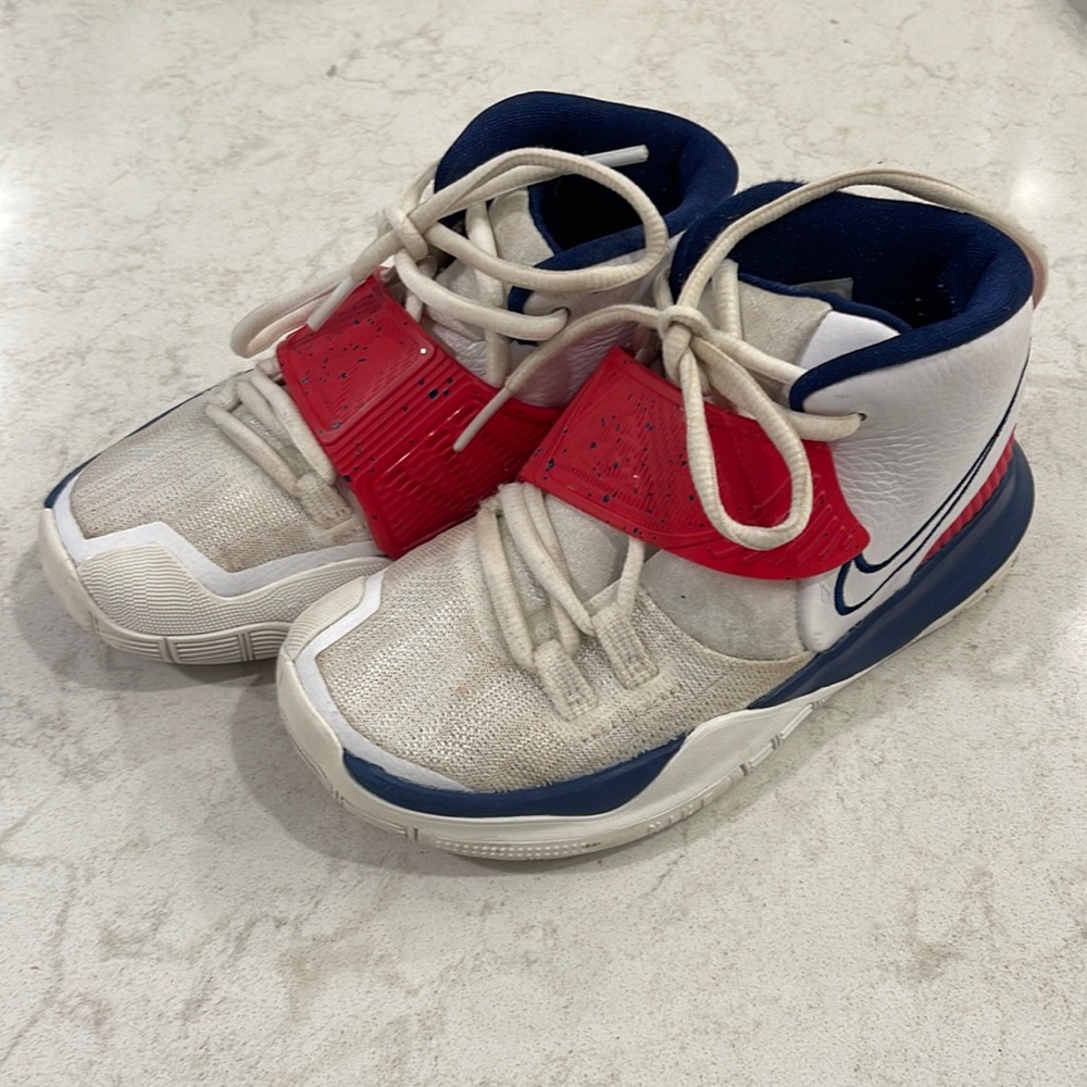 Nike Kyrie Toddler 12